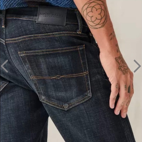 110 Slim Coolmax Stretch Jean - Picture 2 of 8